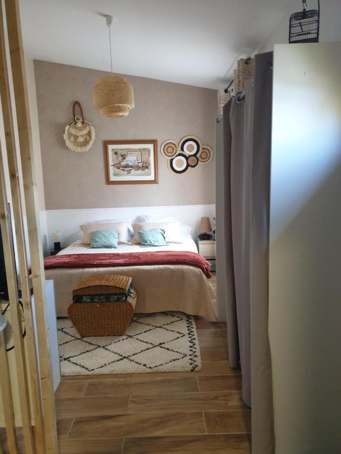 Apartamento Studio A 15 Mn De Disneyland Paris Bouleurs Exterior foto
