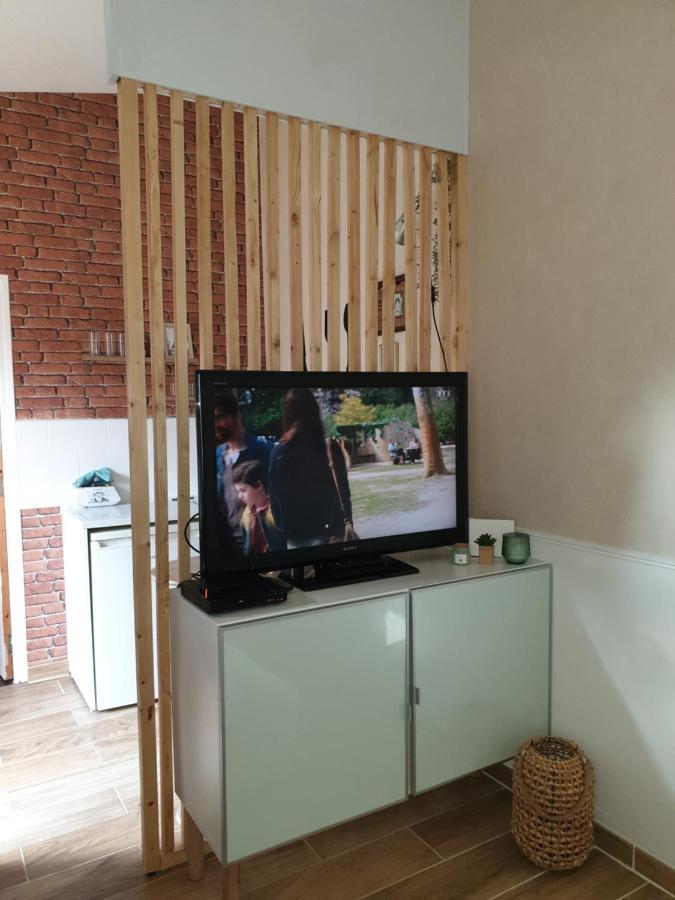 Apartamento Studio A 15 Mn De Disneyland Paris Bouleurs Exterior foto